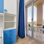 Apartman Nonno Angelo - 4 Bedrooms With Free Parking & Seaview Balcony Sorrento