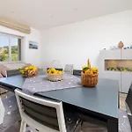 Nonno Angelo - 4 Bedrooms With Free Parking & Seaview Balcony *