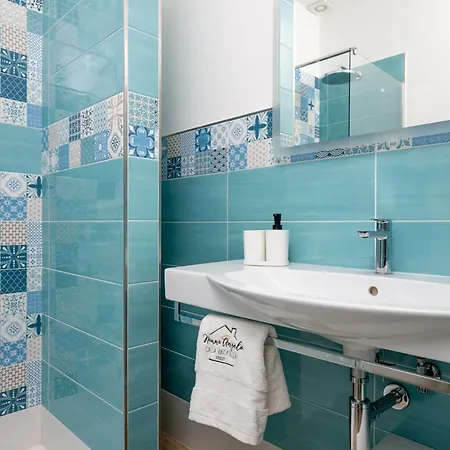 Apartamento Nonno Angelo - 4 Bedrooms With Free Parking & Seaview Balcony Sorrento
